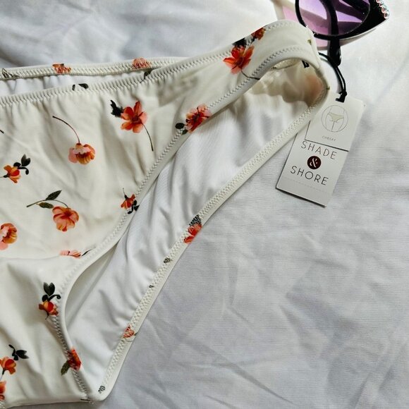 Shade & Shore Off White Floral Flowers Swimsuit Bottoms Only Bikini Bottoms Size - Picture 4 of 7